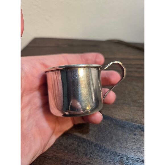 R.L. Blackinton Sterling Silver Baby Cup 551 Embossed Floral Handle 1.5" Antique - Picture 3 of 8